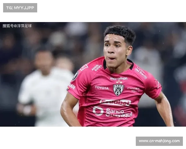 多特蒙德签约中国15岁新星李明转会费高达200万欧元